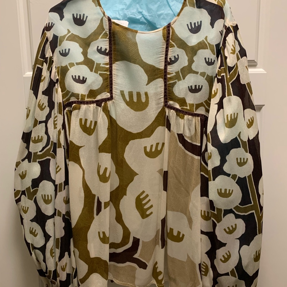Cute peasant top